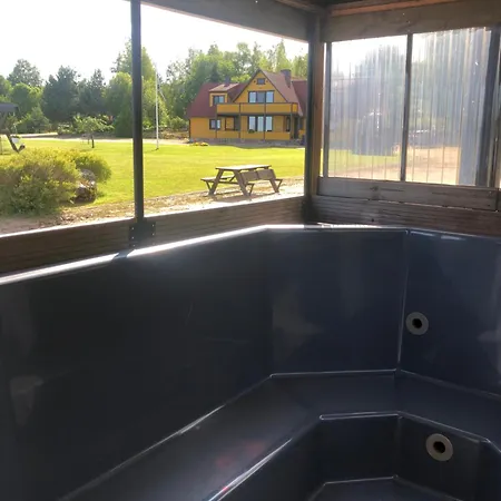 Privaatne Liivarand, Saun Ja Kuemblustuenn - Puhkemaja Peipsi Aeaeres *