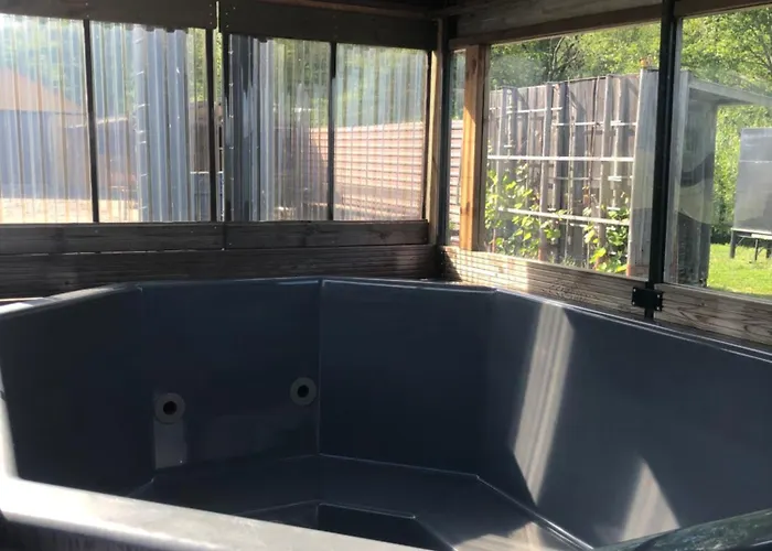 Dom wakacyjny House *